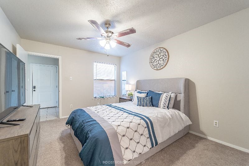 Furnished Finder property 524698_1 photo 11