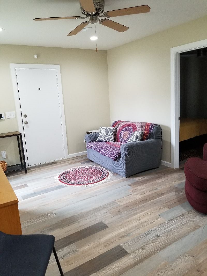 Furnished Finder property 524713_1 photo 3