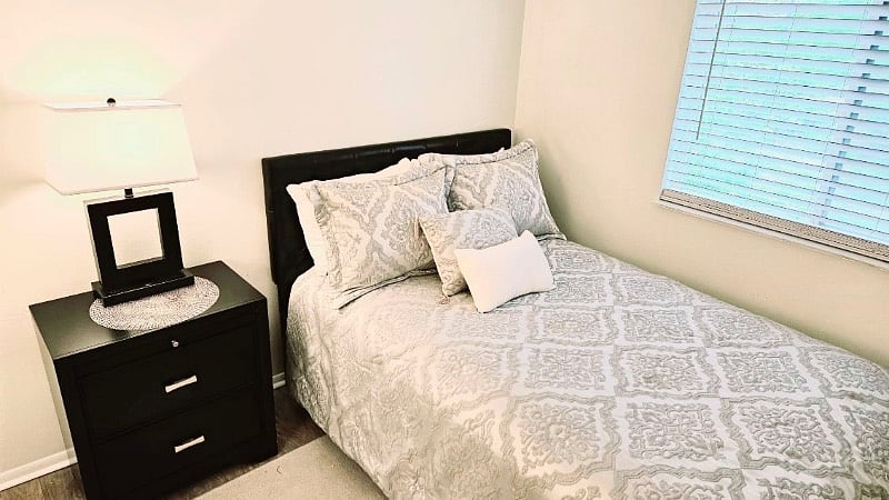 Furnished Finder property 524731_1 photo 12