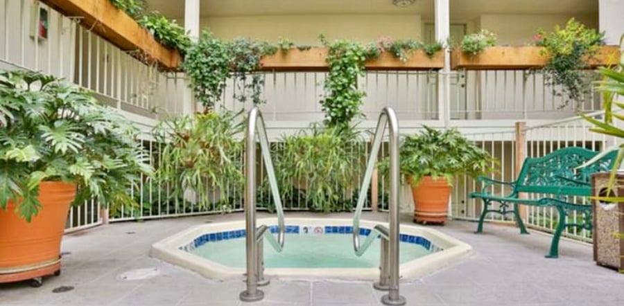 Hot tub