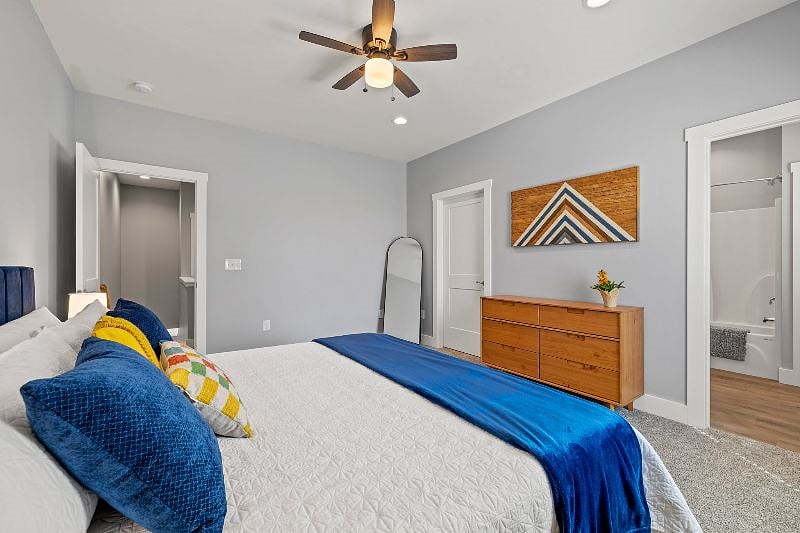 King Bedroom #2 (upstairs) has a large closet, dresser, standup mirror and attached full bathroom.