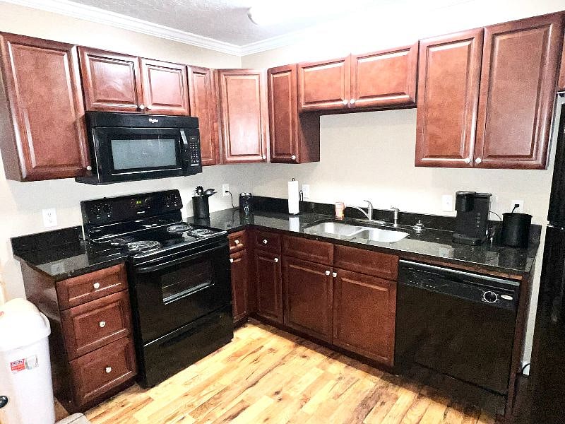 Furnished Finder property 524885_1 photo 8