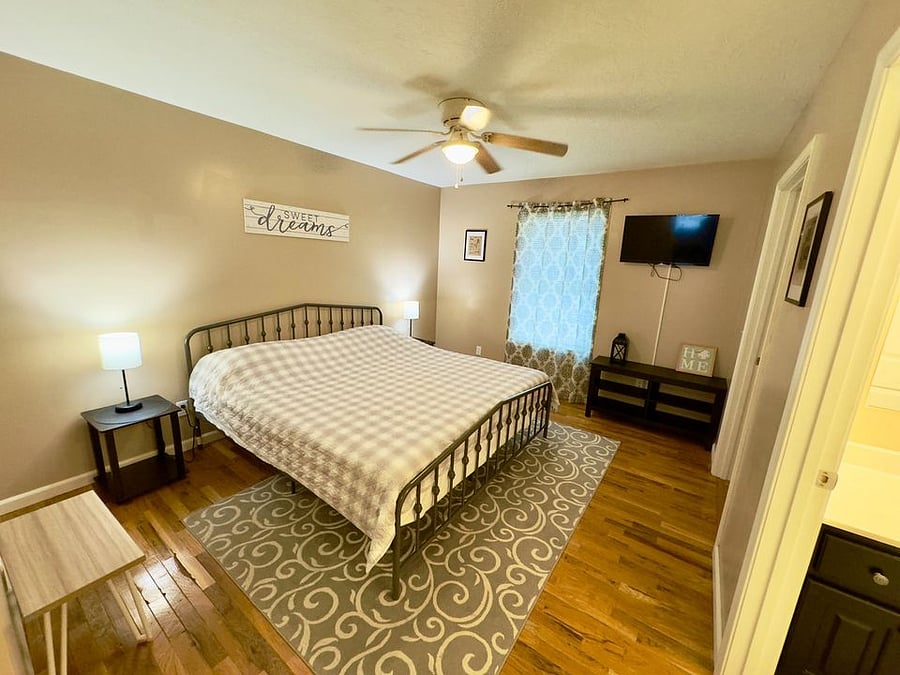 Furnished Finder property 524885_2 photo 10