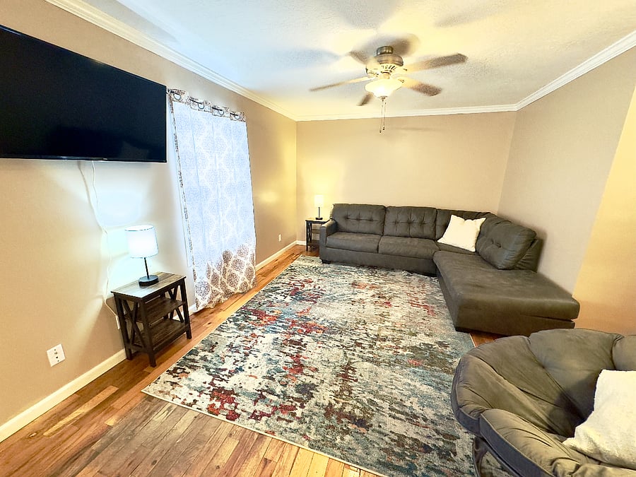 Furnished Finder property 524885_2 photo 3