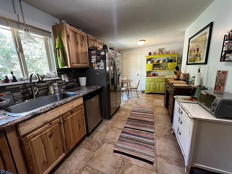 Fully stocked kitchen
