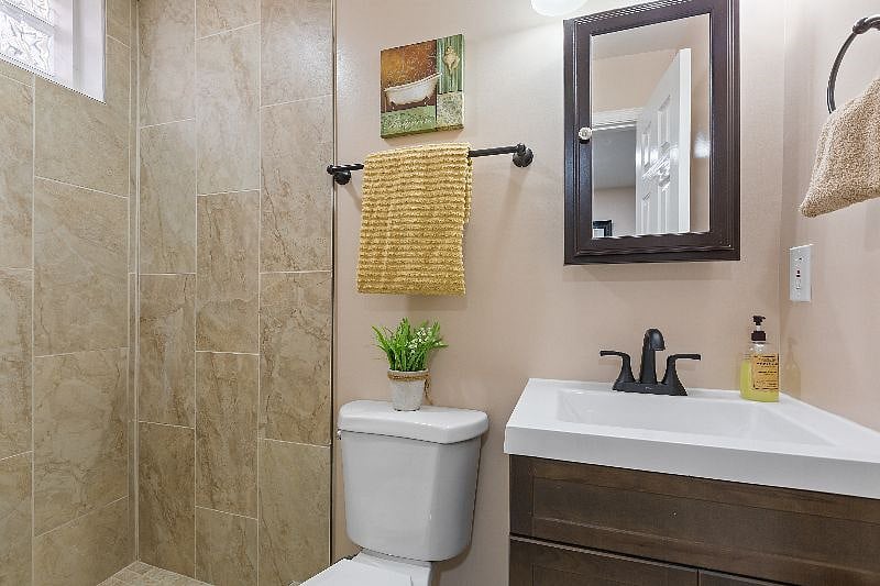 Furnished Finder property 525002_1 photo 23