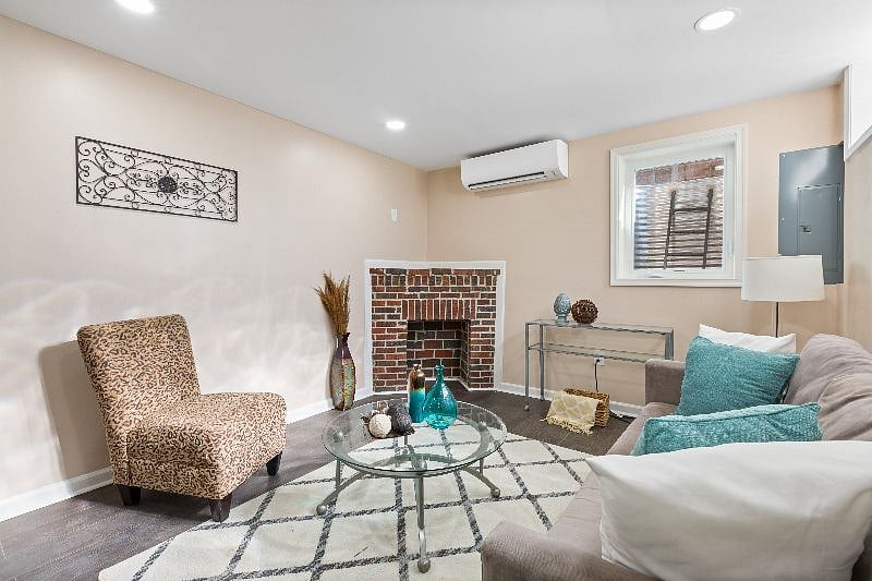 Furnished Finder property 525002_1 photo 5