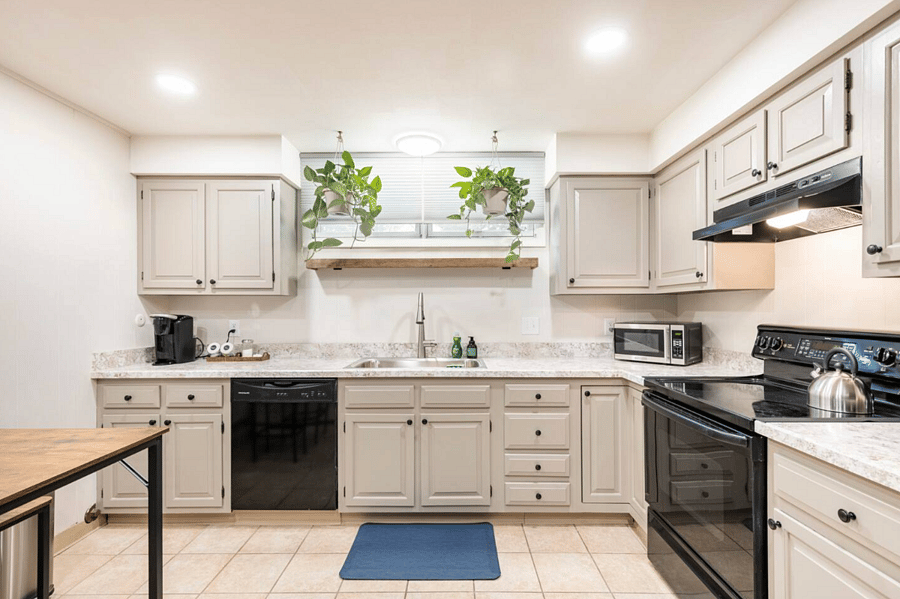 Furnished Finder property 525091_1 photo 6