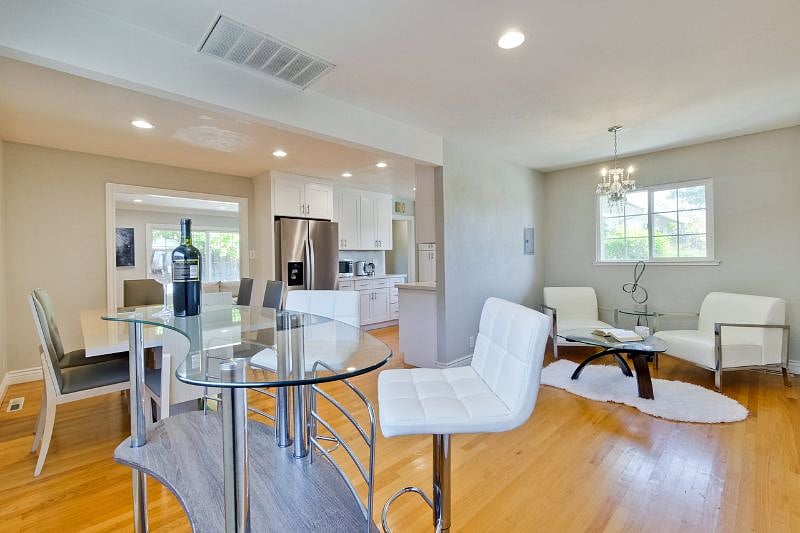 Furnished Finder property 525097_1 photo 8