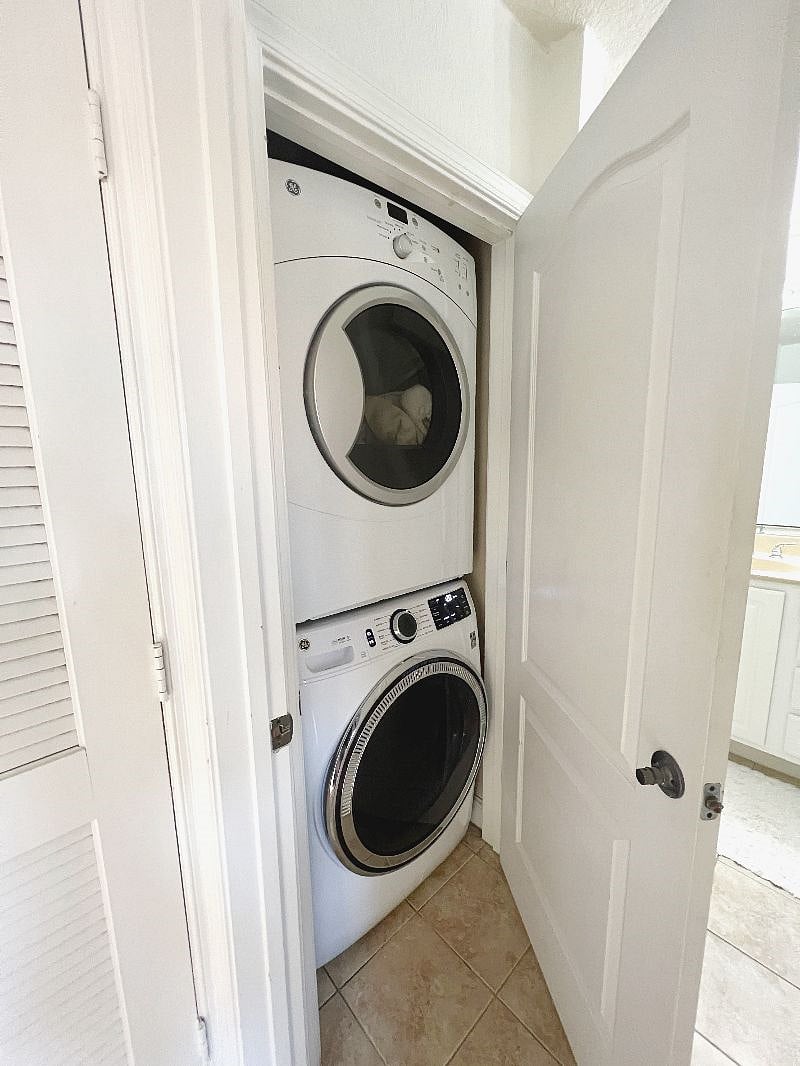 Furnished Finder property 525128_1 photo 3