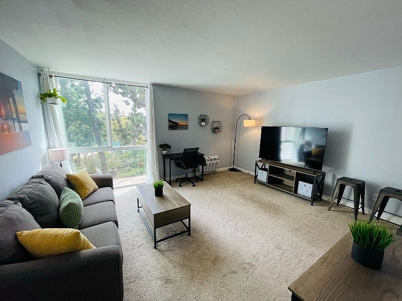 Furnished Finder property 525136_1 photo 5