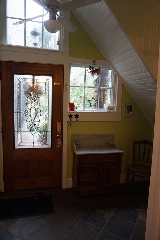 Furnished Finder property 525182_1 photo 20