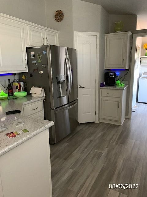 Furnished Finder property 525224_1 photo 3