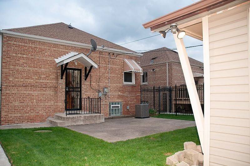 Outside patio for sitting