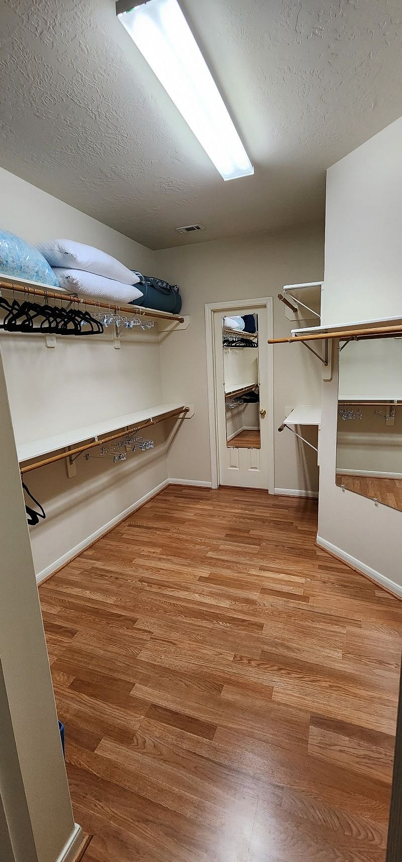 Furnished Finder property 525295_1 photo 26