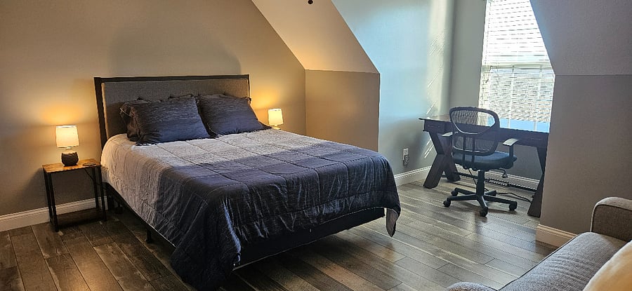 2nd bedroom