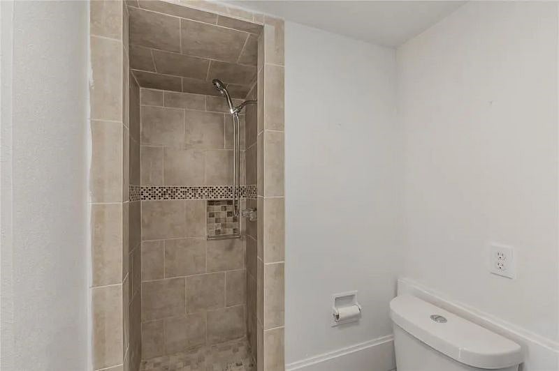 Furnished Finder property 525321_1 photo 19