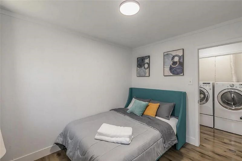 Furnished Finder property 525321_1 photo 26