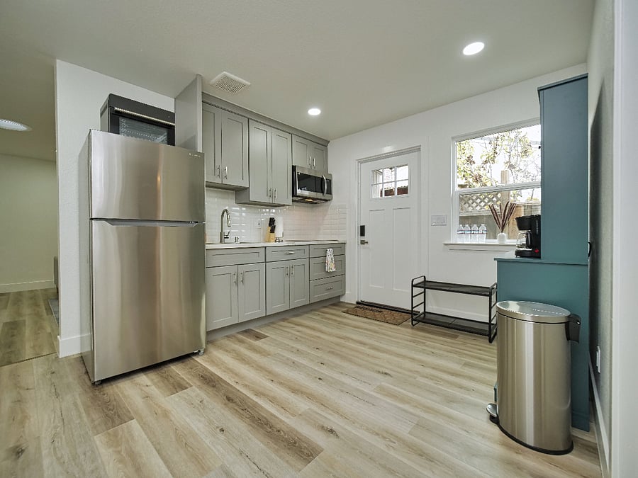 Furnished Finder property 525323_1 photo 8