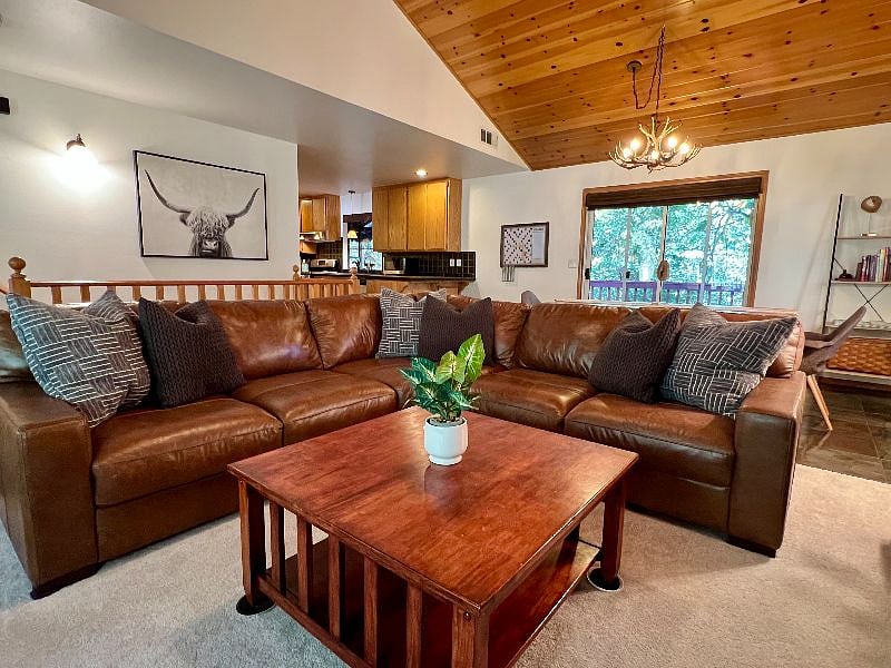 Furnished Finder property 525334_1 photo 1