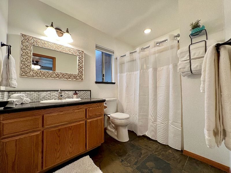 Furnished Finder property 525334_1 photo 17
