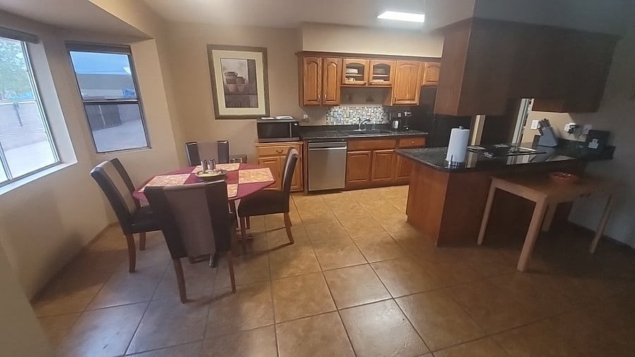Furnished Finder property 525347_1 photo 6