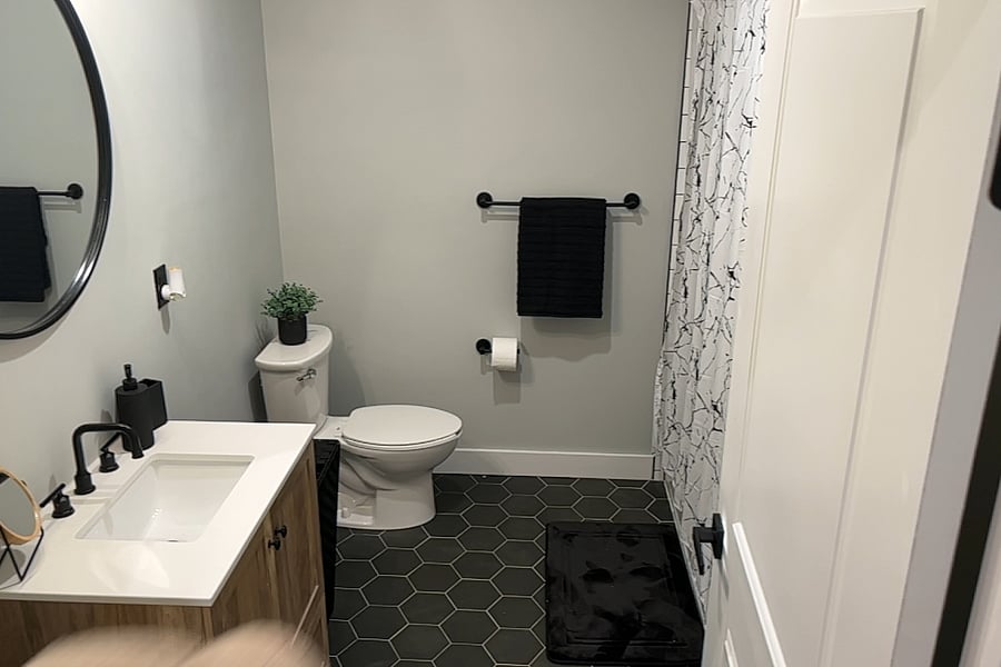 Furnished Finder property 525381_1 photo 9