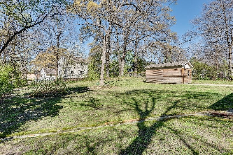 Huge fully fenced yard with landscaping included