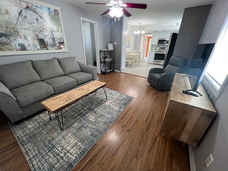 Furnished Finder property 525412_1 photo 6