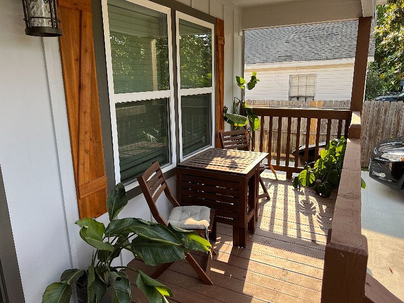 Furnished Finder property 525500_1 photo 3