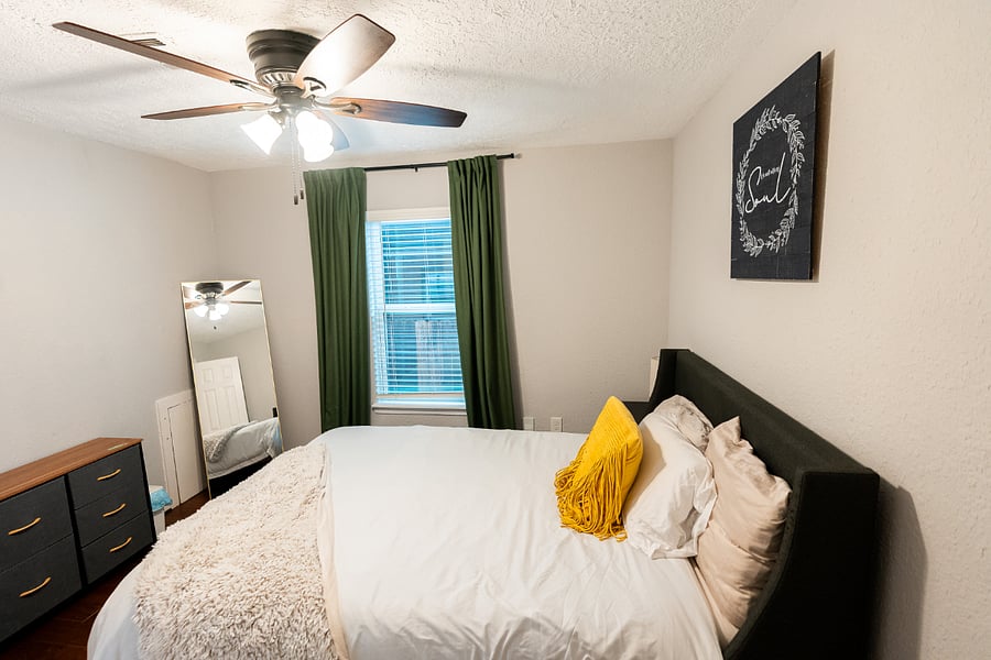 Furnished Finder property 525500_1 photo 11