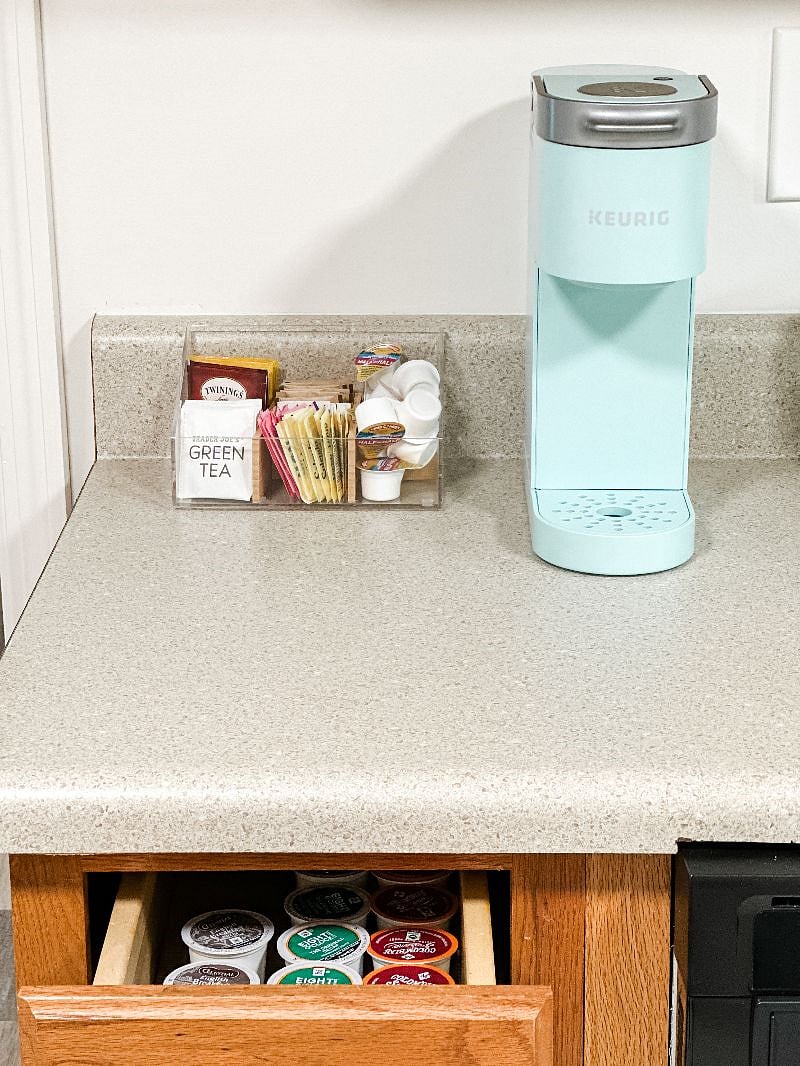 Some starter coffee and tea for your stay. We have a single-serve Keurig machine.