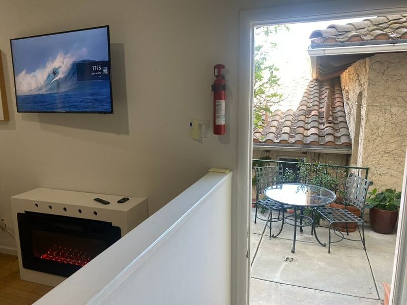 Furnished Finder property 525609_1 photo 5