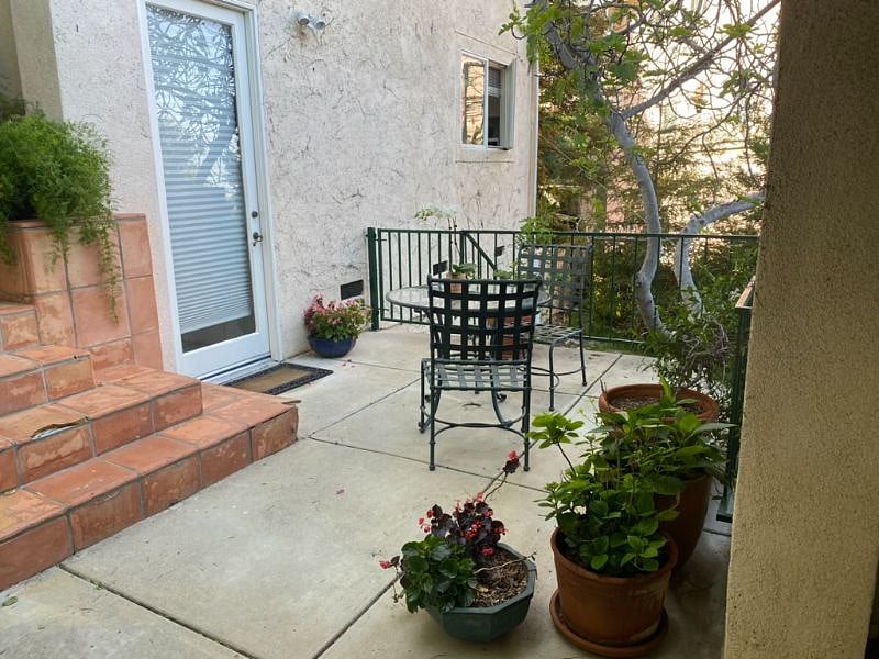 Furnished Finder property 525609_1 photo 3