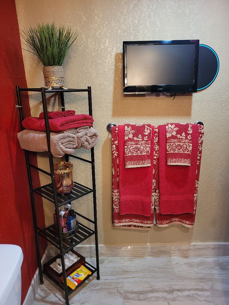 Furnished Finder property 525641_4 photo 39