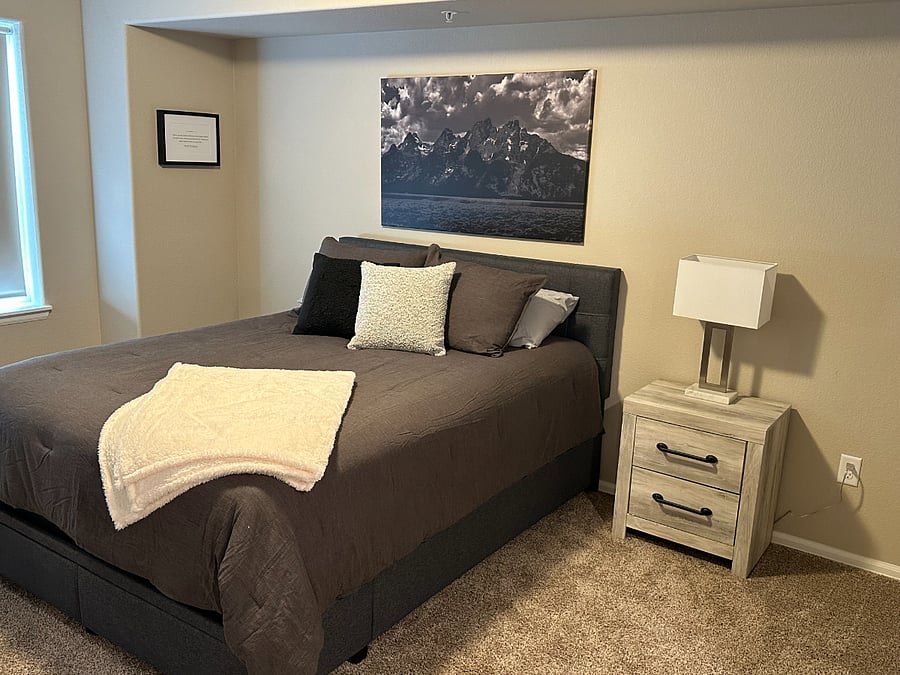 Furnished Finder property 525717_1 photo 4
