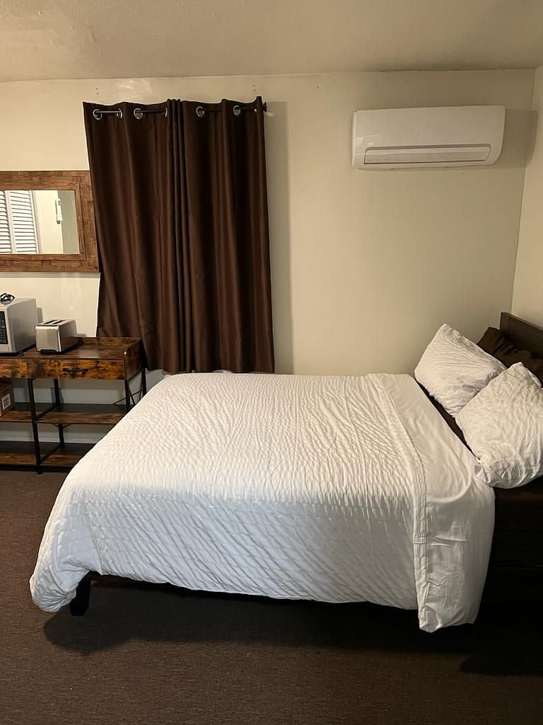 Furnished Finder property 525725_1 photo 6