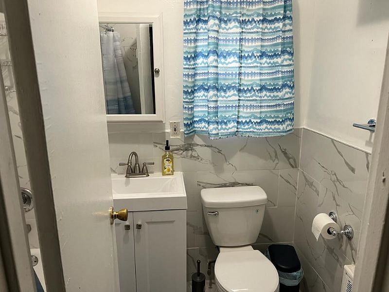 Furnished Finder property 525725_1 photo 13