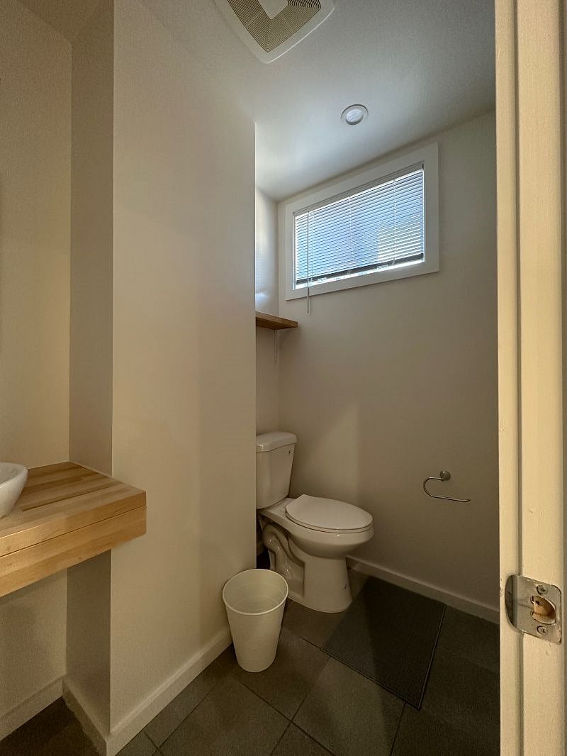 Furnished Finder property 525739_1 photo 9