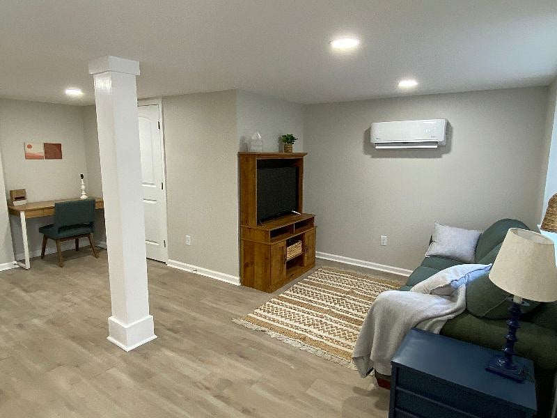 Furnished Finder property 525767_1 photo 3