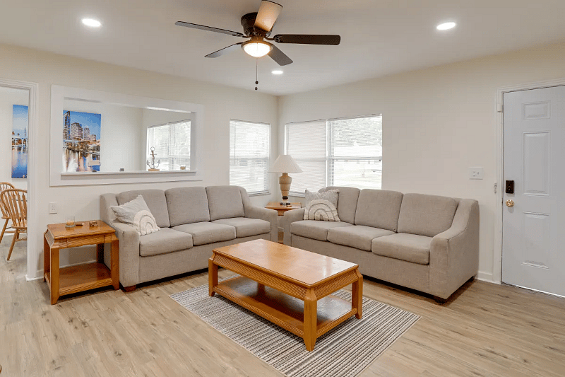 New Charming Bungalow by Dunedin Clearwater Beach