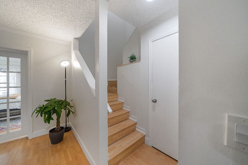Furnished Finder property 525779_1 photo 8