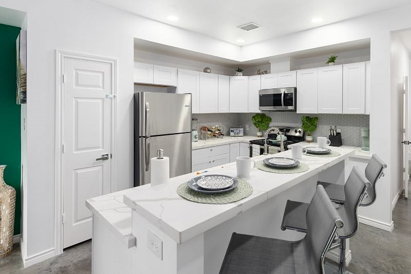Furnished Finder property 525806_1 photo 5
