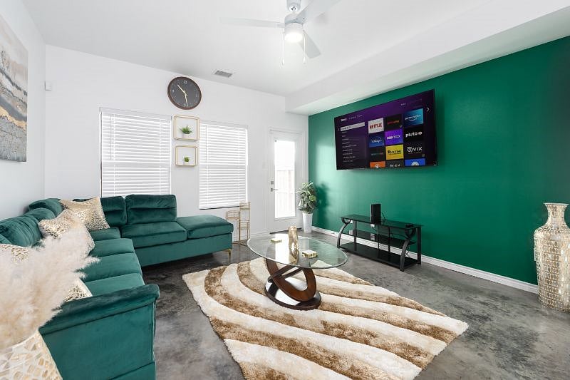 Furnished Finder property 525806_1 photo 10