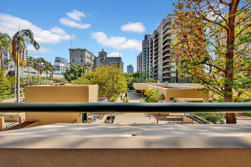 Furnished Finder property 525829_1 photo 13