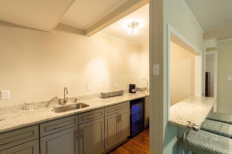 Furnished Finder property 525854_1 photo 13