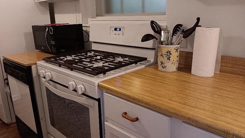 Furnished Finder property 525881_1 photo 3