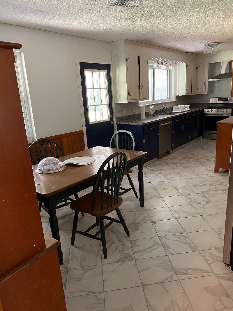 Furnished Finder property 526083_1 photo 3