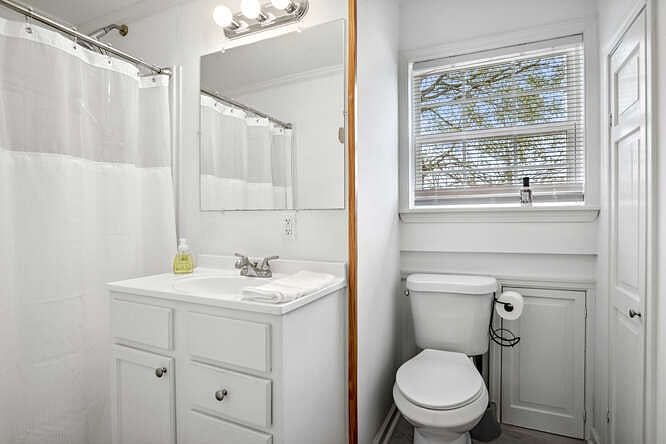 Furnished Finder property 526128_1 photo 8