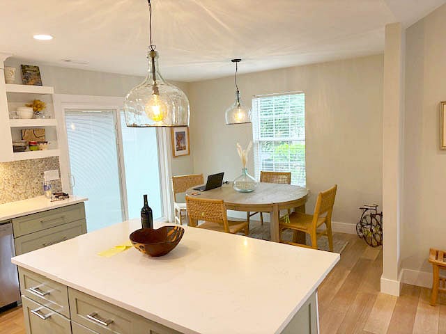 Remodeled dining area for six